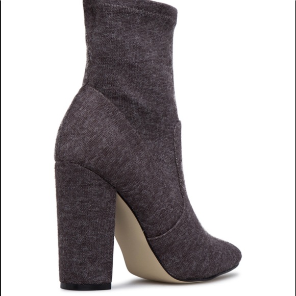 Brand new in box size 9.5 booties - Picture 4 of 7